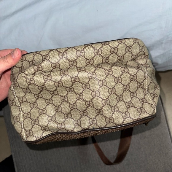 Gucci Monogram Backpack - Picture 7 of 7